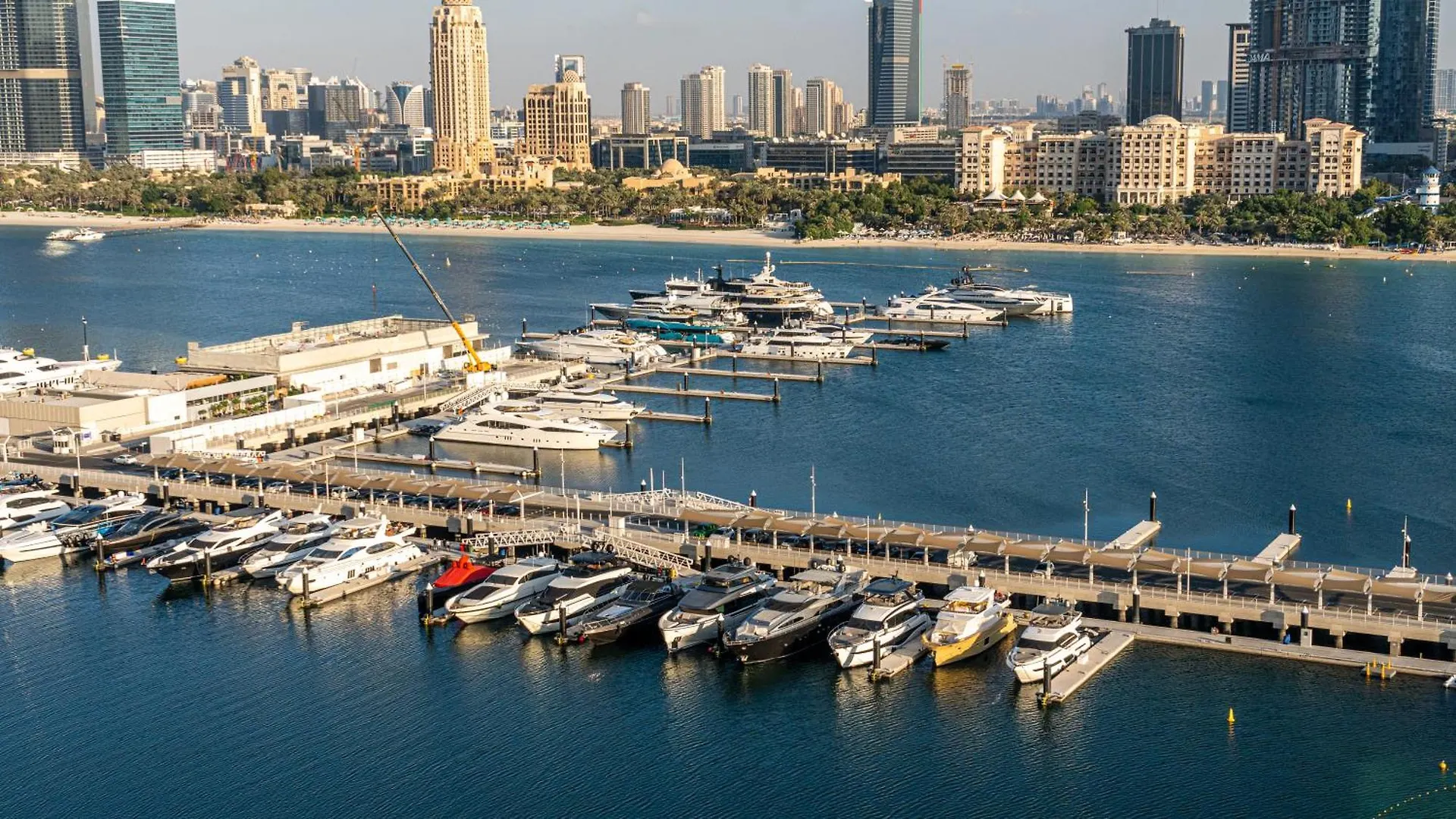 Emaar Beachfront - 3Br With Huge Balcony And Panoramic View Of Marina By Tlre Holiday Homes Dubai 0*,  United Arab Emirates