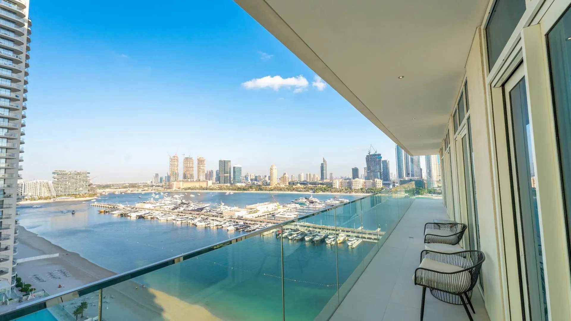 Apartment Emaar Beachfront - 3Br With Huge Balcony And Panoramic View Of Marina By Tlre Holiday Homes Dubai United Arab Emirates
