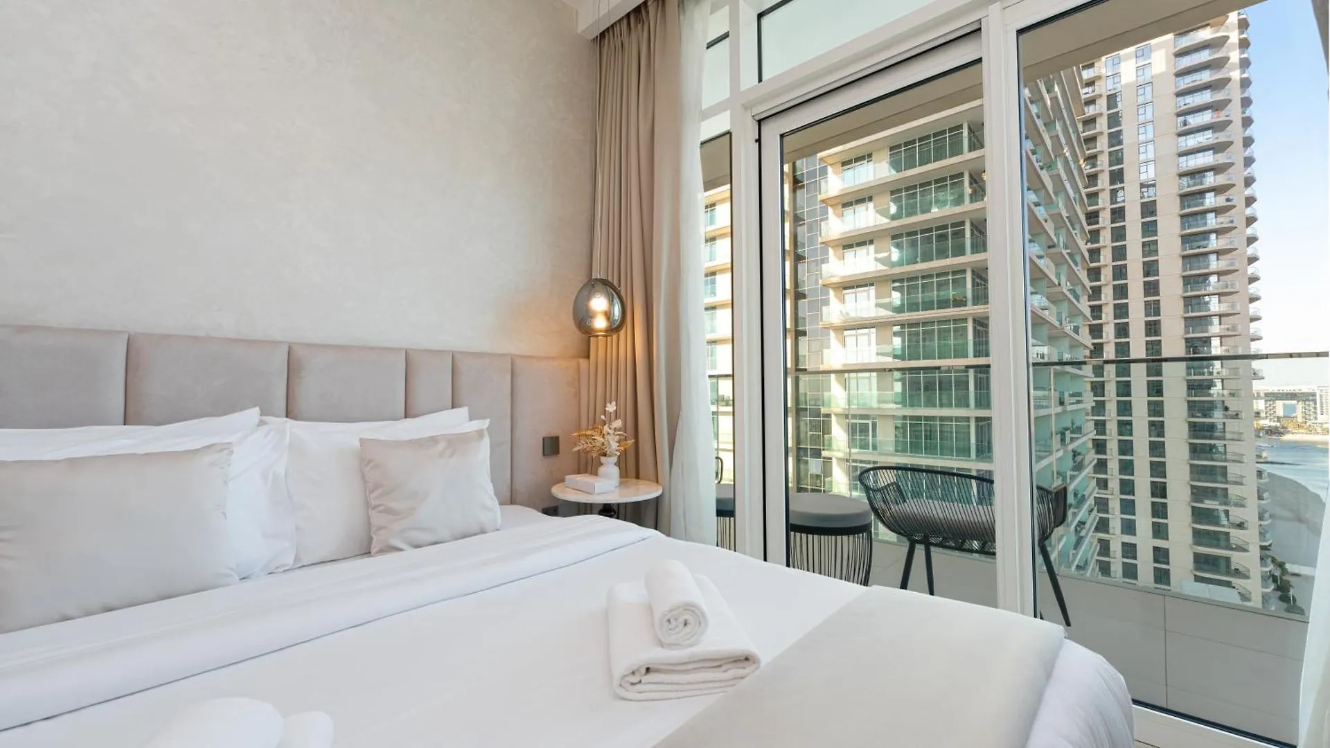 Emaar Beachfront - 3Br With Huge Balcony And Panoramic View Of Marina By Tlre Holiday Homes Dubai 0*,  United Arab Emirates