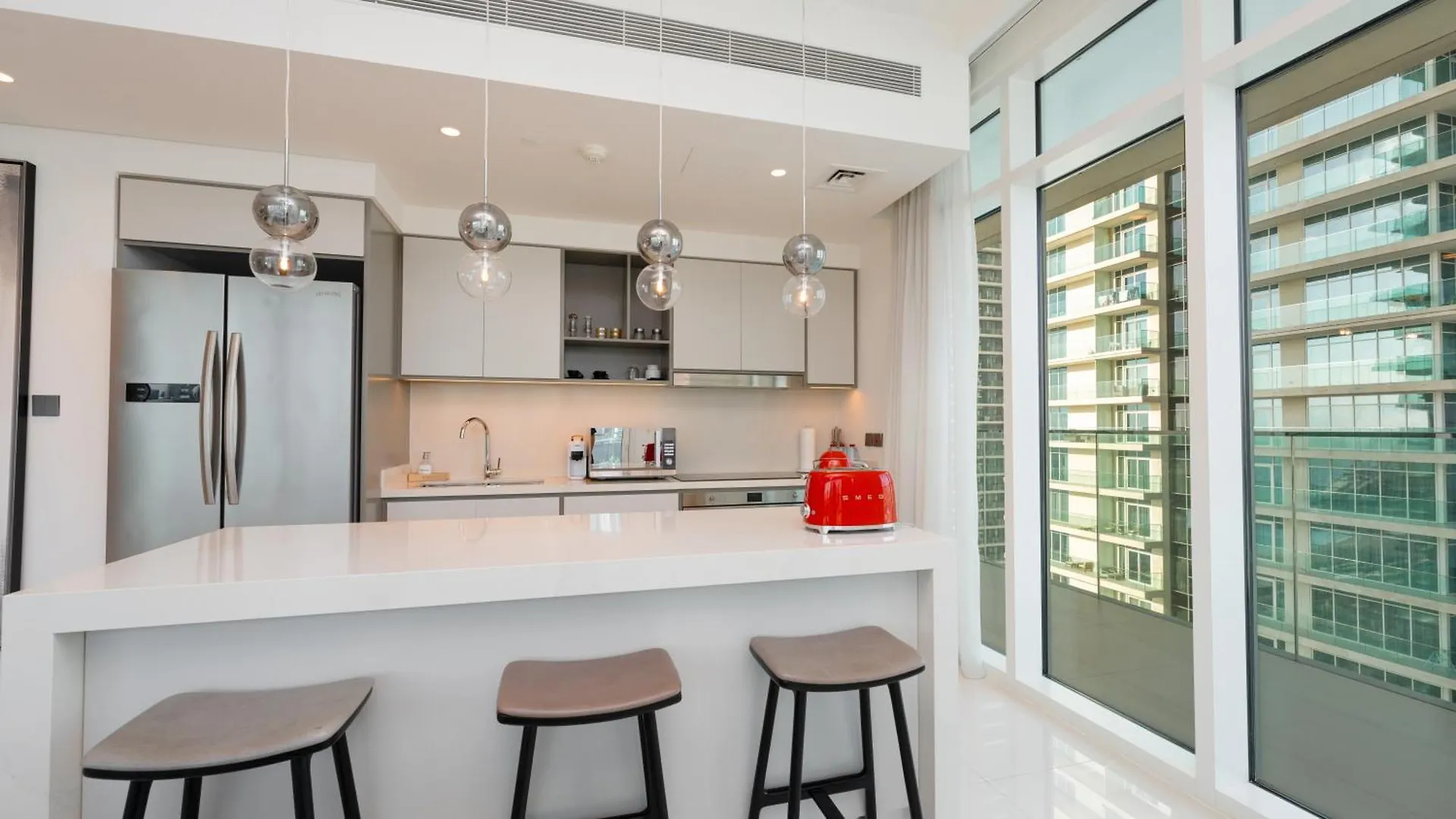 Emaar Beachfront - 3Br With Huge Balcony And Panoramic View Of Marina By Tlre Holiday Homes Dubai